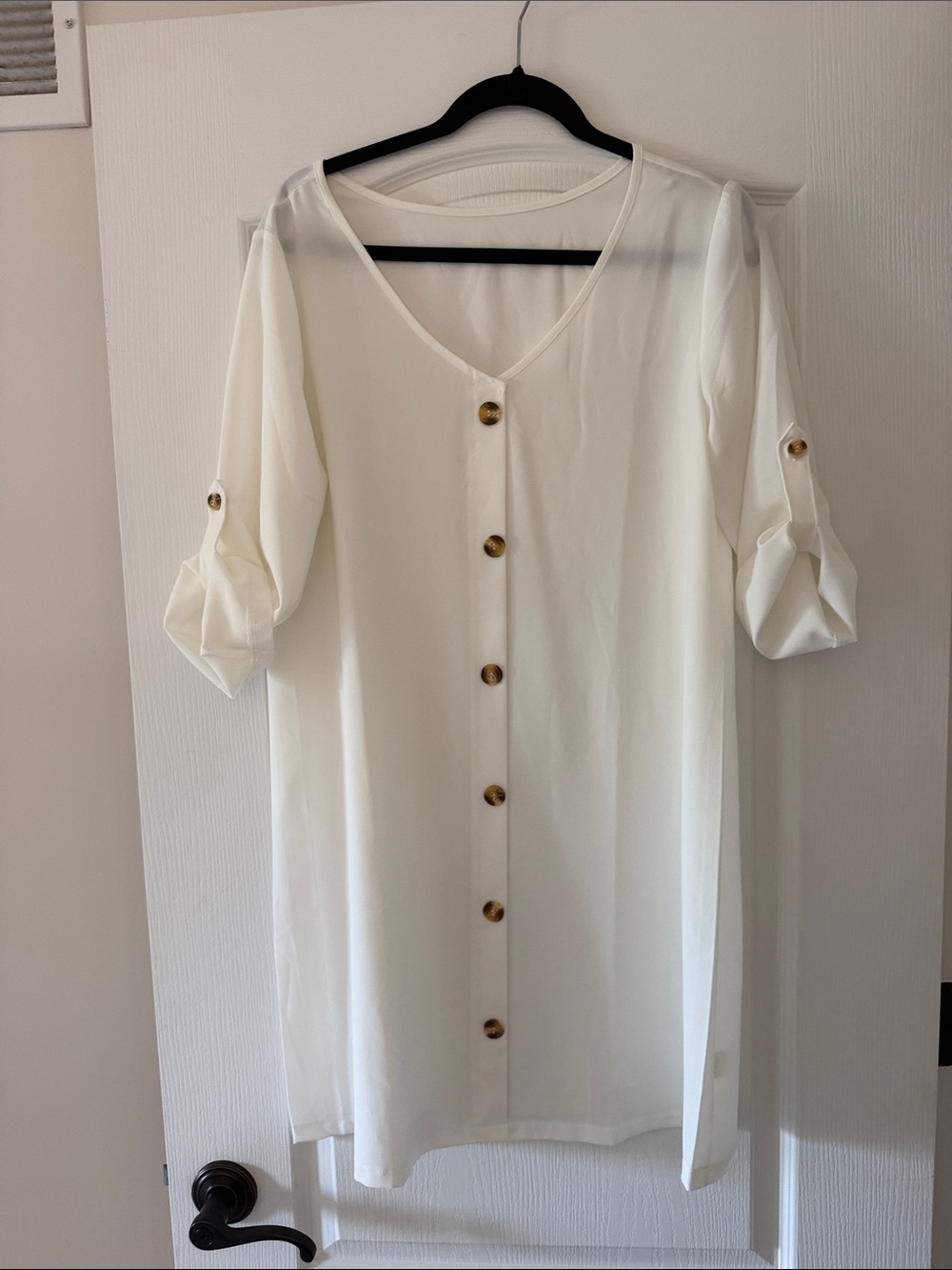 Cream Button-Front Dress- size medium - Picture 2 of 7